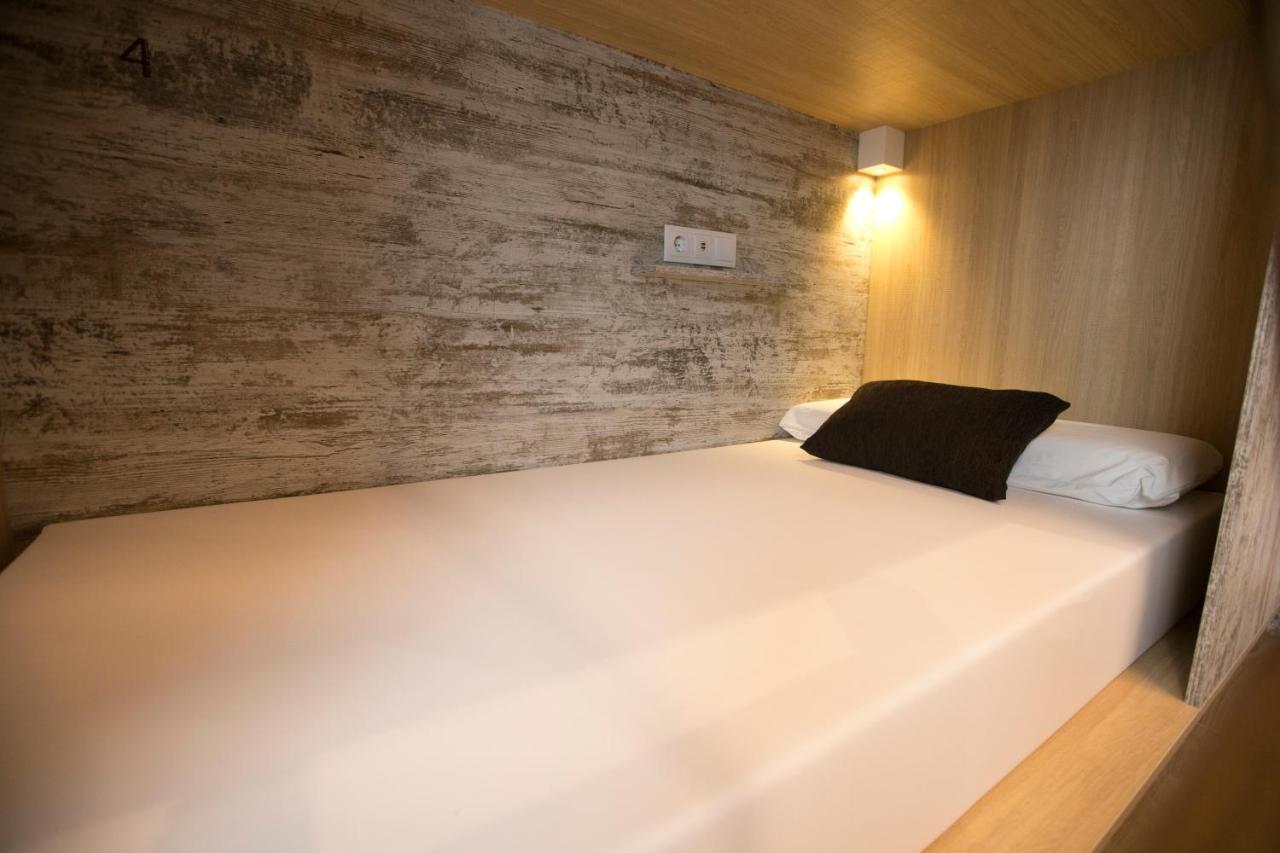 Thostel Santiago de Compostela Ngoại thất bức ảnh